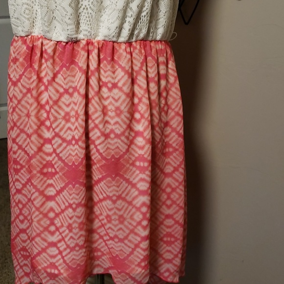 Lace Spaghetti Strap Dress - Picture 4 of 7